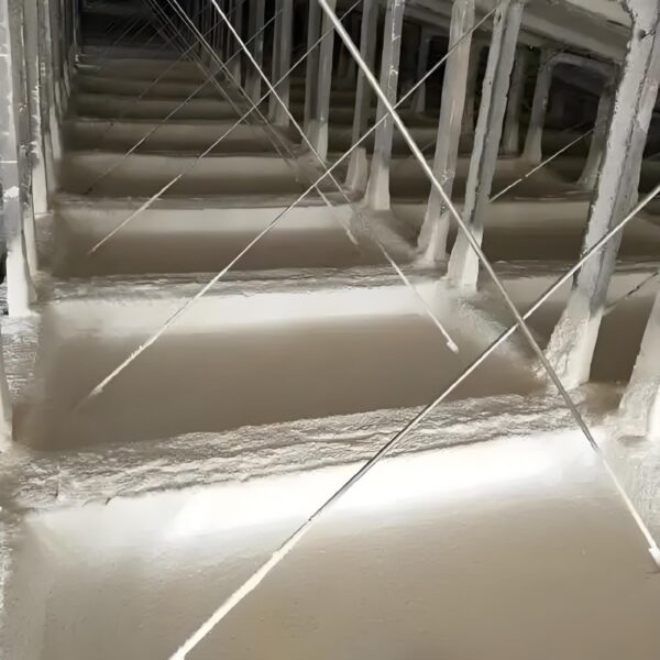 Polyurethane rigid foam spray combination