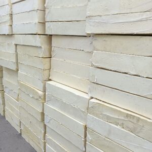 Polyurethane cushion block combination material for cold storage