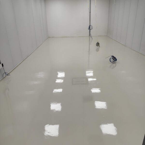 Solvent-Free Moisture-Resistant Epoxy Coating